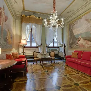 Apartment Palazzo Bucciolini